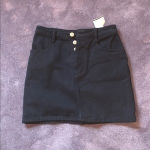 brandy melville skirt